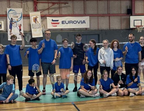 Jugend-Badminton beim Städtepartnerschafts-Jubiläum in Frankreich